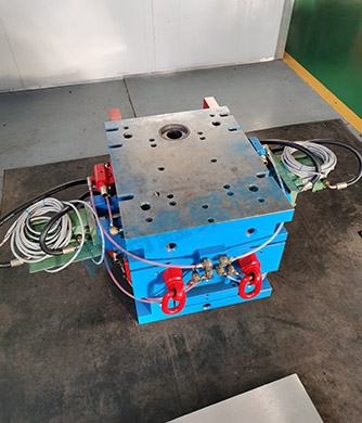 散熱(rè)器(qì)模具